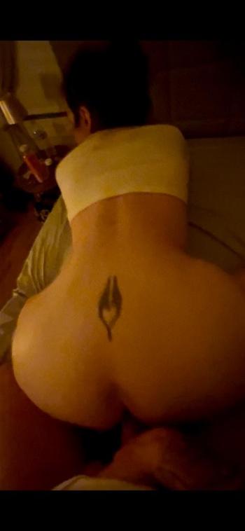 Angela, 35  female escort, South Coast