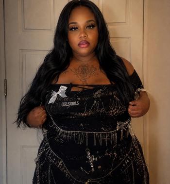 Whitney, 32  female escort, South Coast